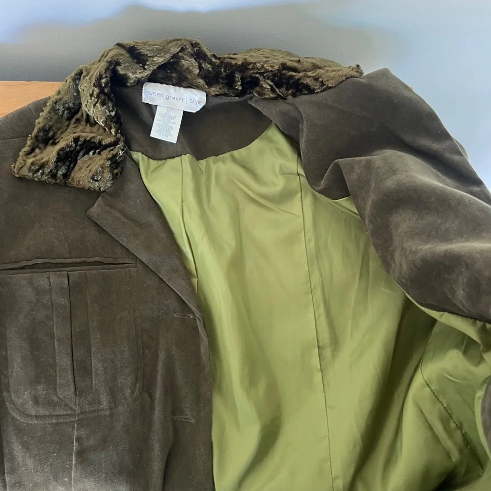 Susan Graver Jacket - Picture 10 of 12